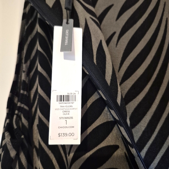 Chico's Olive & Black Sleeveless Jumpsuit Medium 1 NWT - Picture 8 of 10